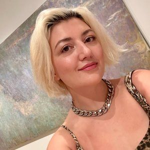 Meet your Posher, Sasha